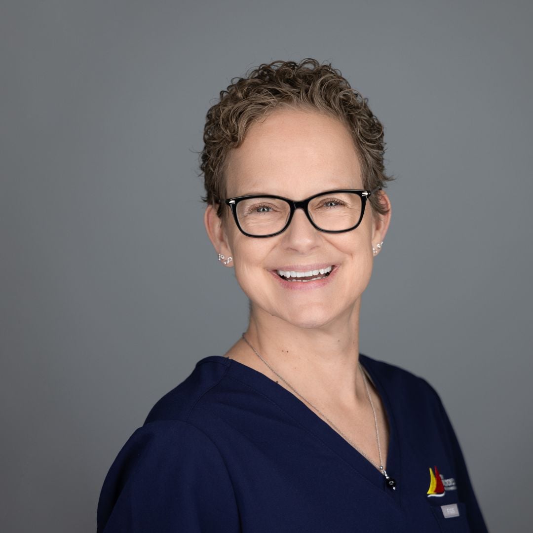 Laurie Ryer – Surgical Assistant